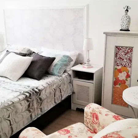 Aialmar Apartamento *