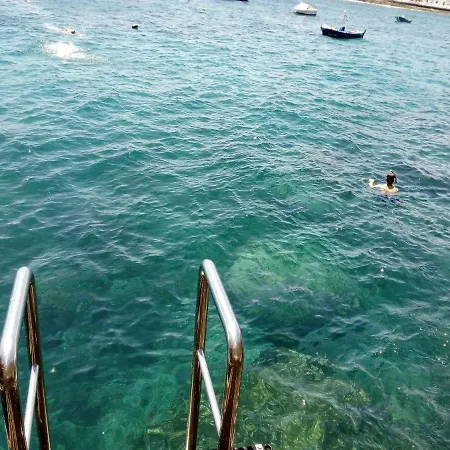 Aialmar شقة *